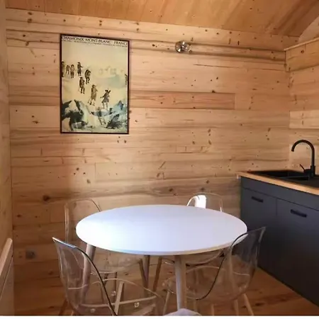 Chalet-studio Laura Apartment